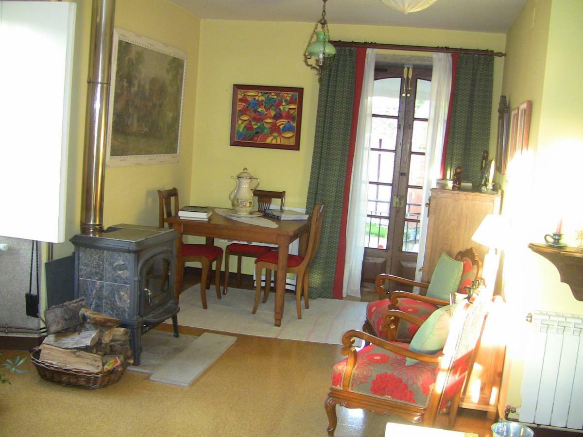 Villarmayor  Casa Xan Da Pena 게스트하우스 외부 사진